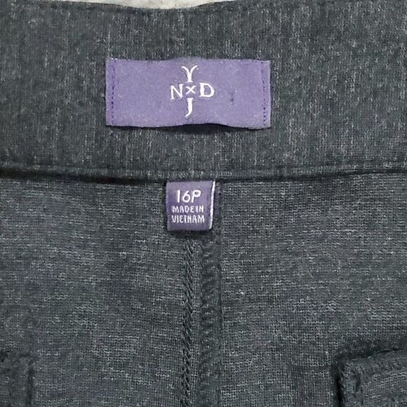 NYDJ Trouser in Charcoal Grey Size 16P - Picture 8 of 13